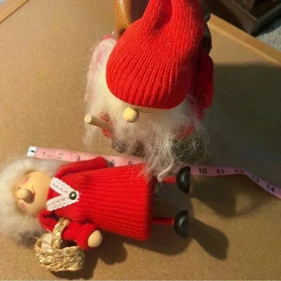 Vintage Ljungstrom Wooden Christmas Santa And Mrs Clause 1980s - Picture 11 of 11